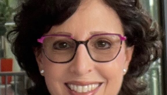 Karen S. Finger Global Lead, Connected Health Strategy and Innovation Healthcare, Insurance & Life Sciences Verizon Global Enterprise Solutions